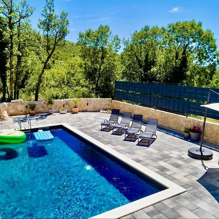 Zagvozd Luxury Villa Andrea Vrzika In Forest Near The Sea מראה חיצוני תמונה