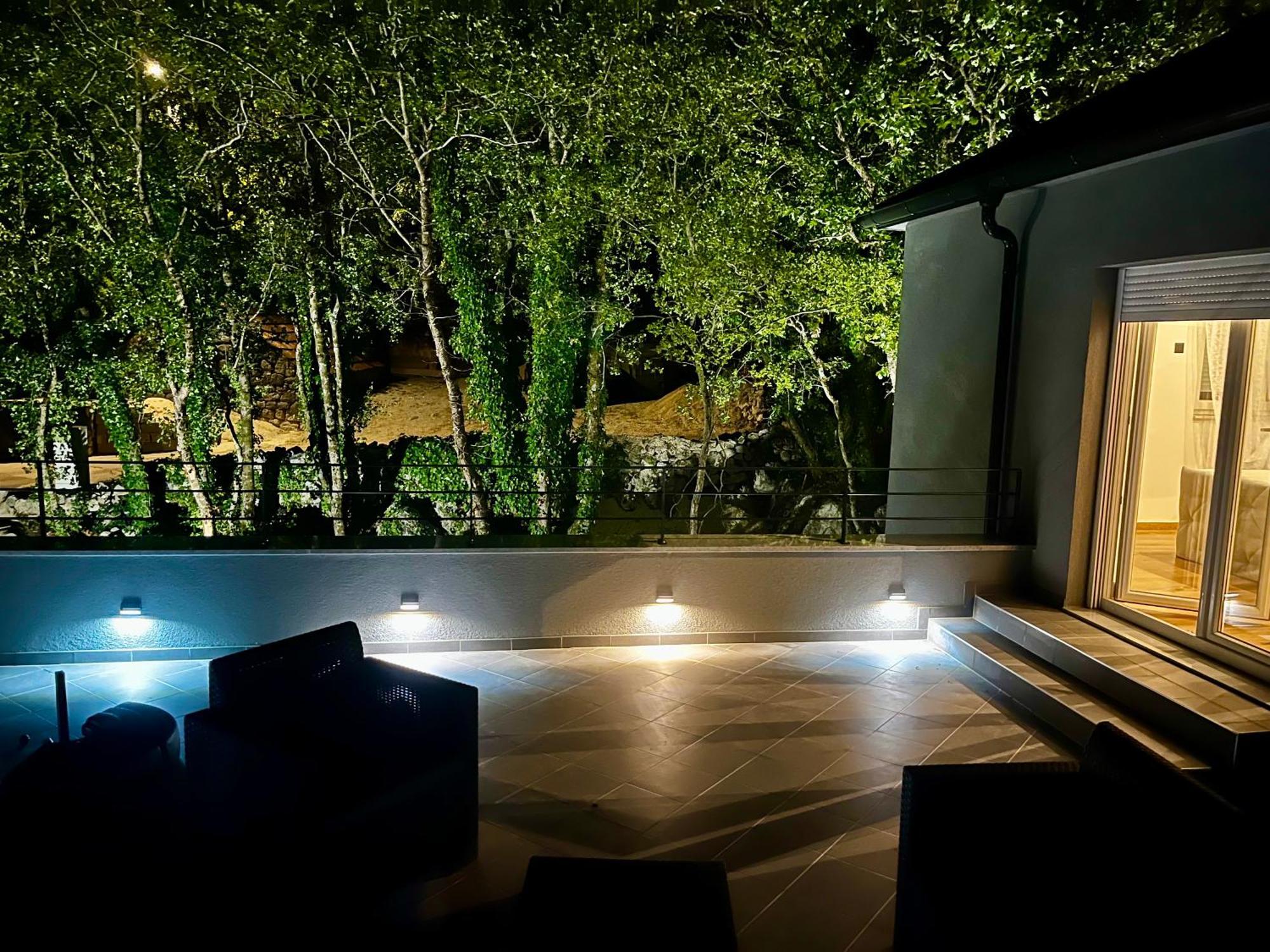 Zagvozd Luxury Villa Andrea Vrzika In Forest Near The Sea מראה חיצוני תמונה