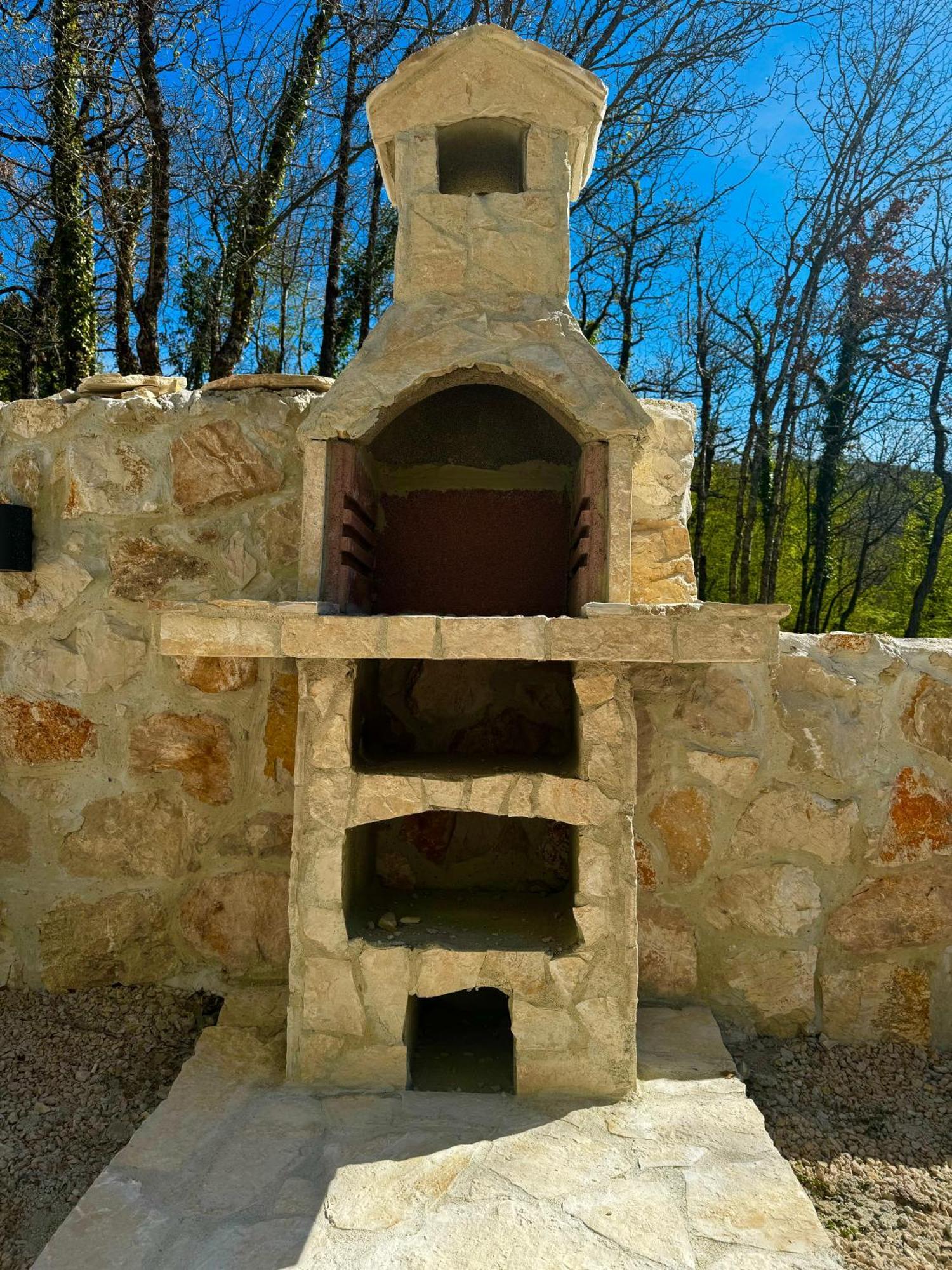 Zagvozd Luxury Villa Andrea Vrzika In Forest Near The Sea מראה חיצוני תמונה