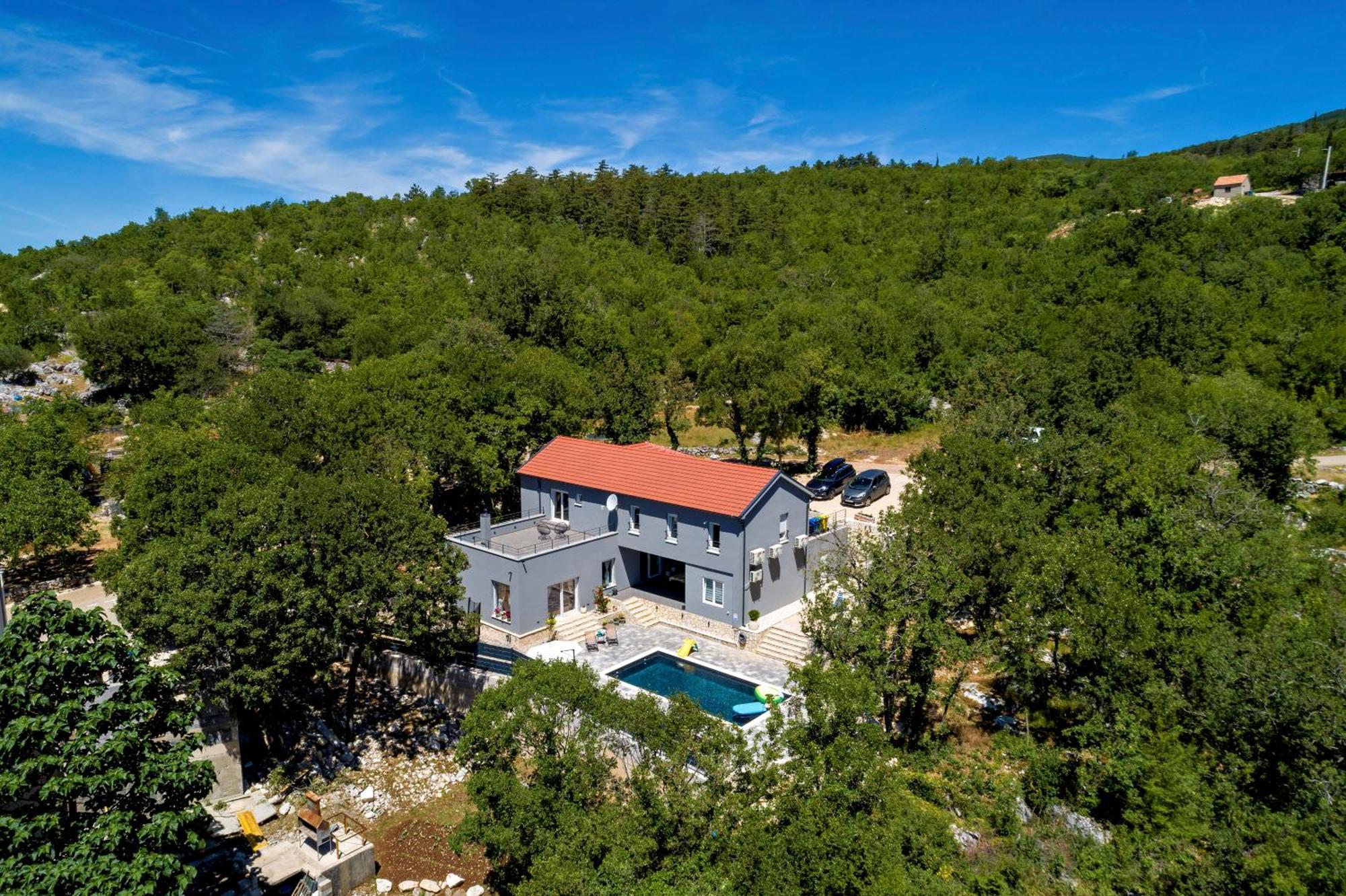 Zagvozd Luxury Villa Andrea Vrzika In Forest Near The Sea מראה חיצוני תמונה